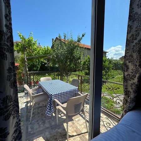 Lake Bliss Cabins Shkodër Extérieur photo