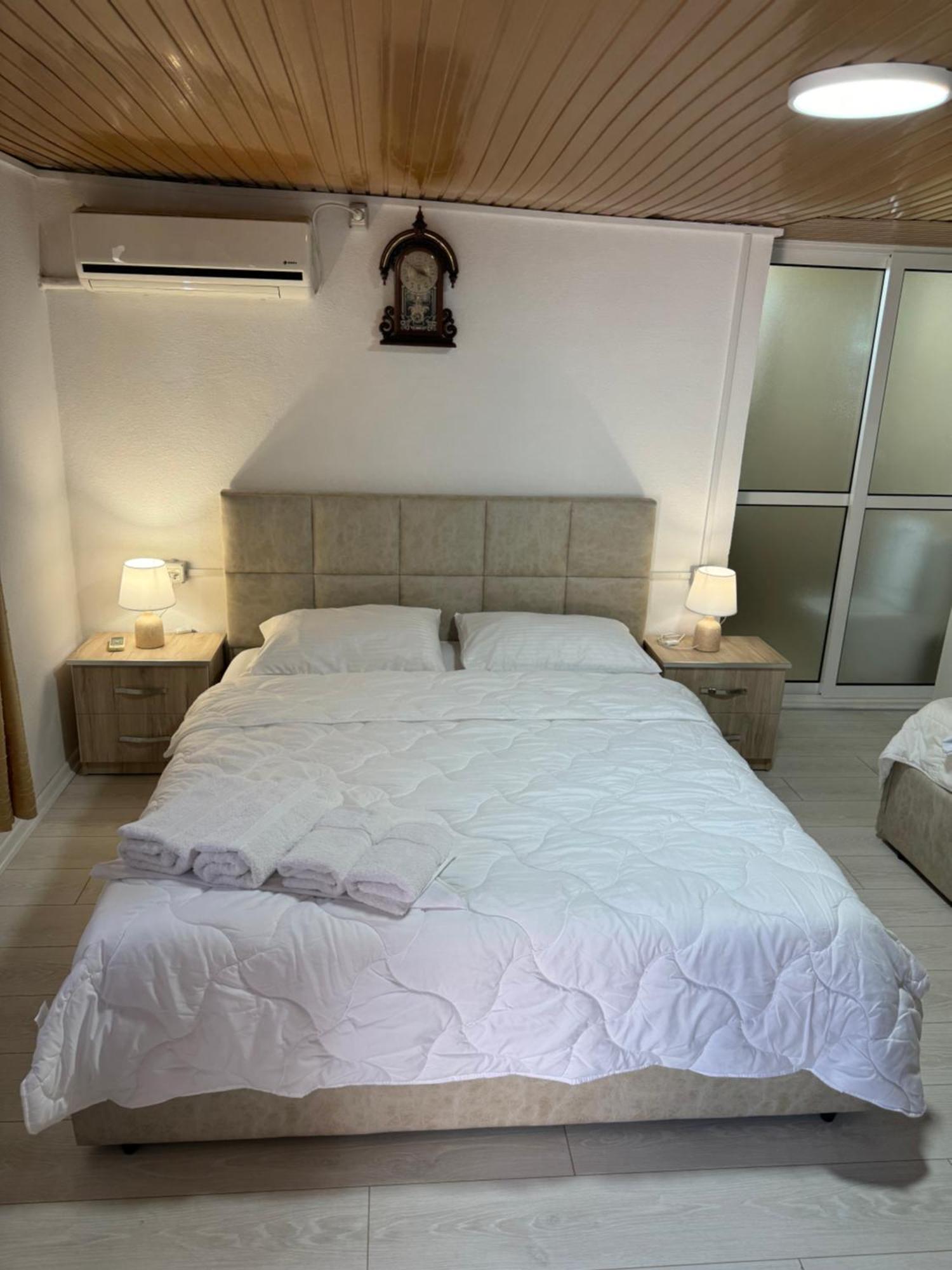 Lake Bliss Cabins Shkodër Extérieur photo